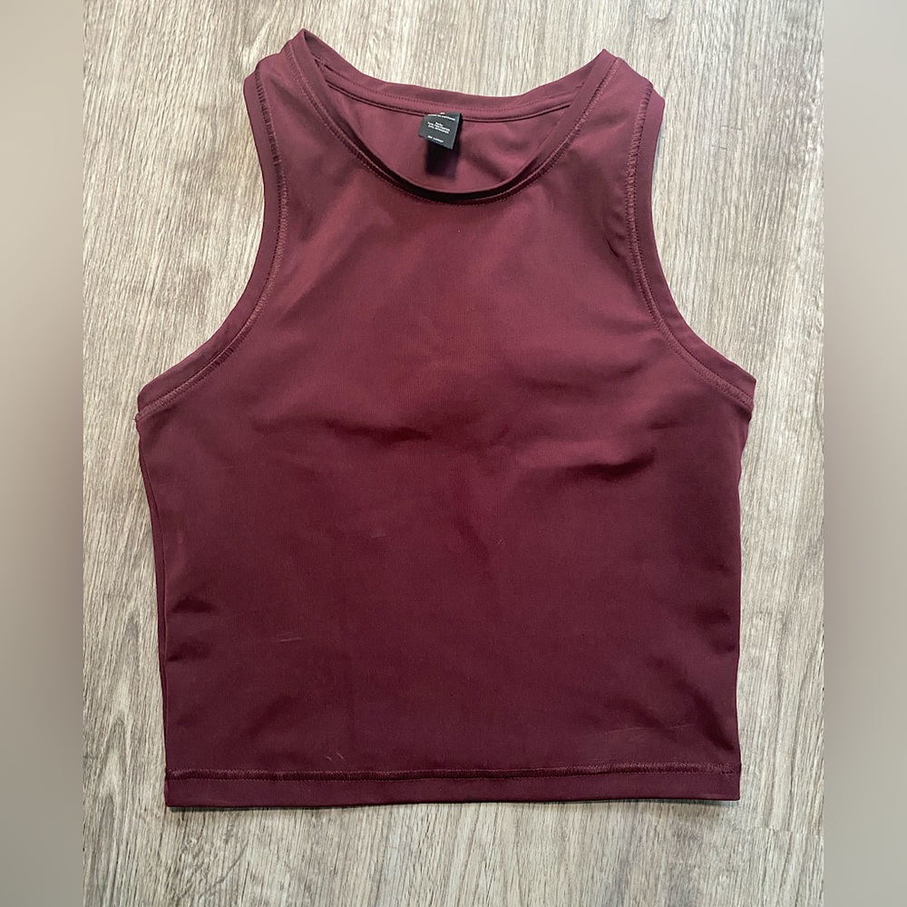 ❤️90 Degree racer back tank, maroon, size S
